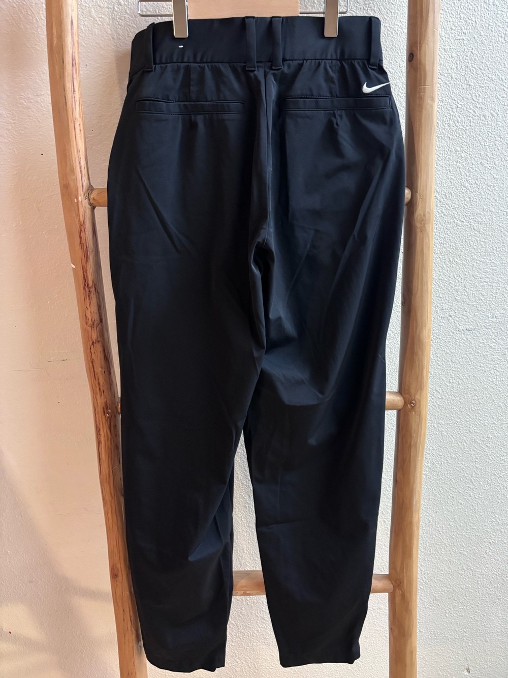 Nike Black Men’s Jogger Pants with Swoosh
